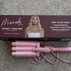 🧜‍♀️Mermade 🧜‍♀️ Hair Waver - like new!!